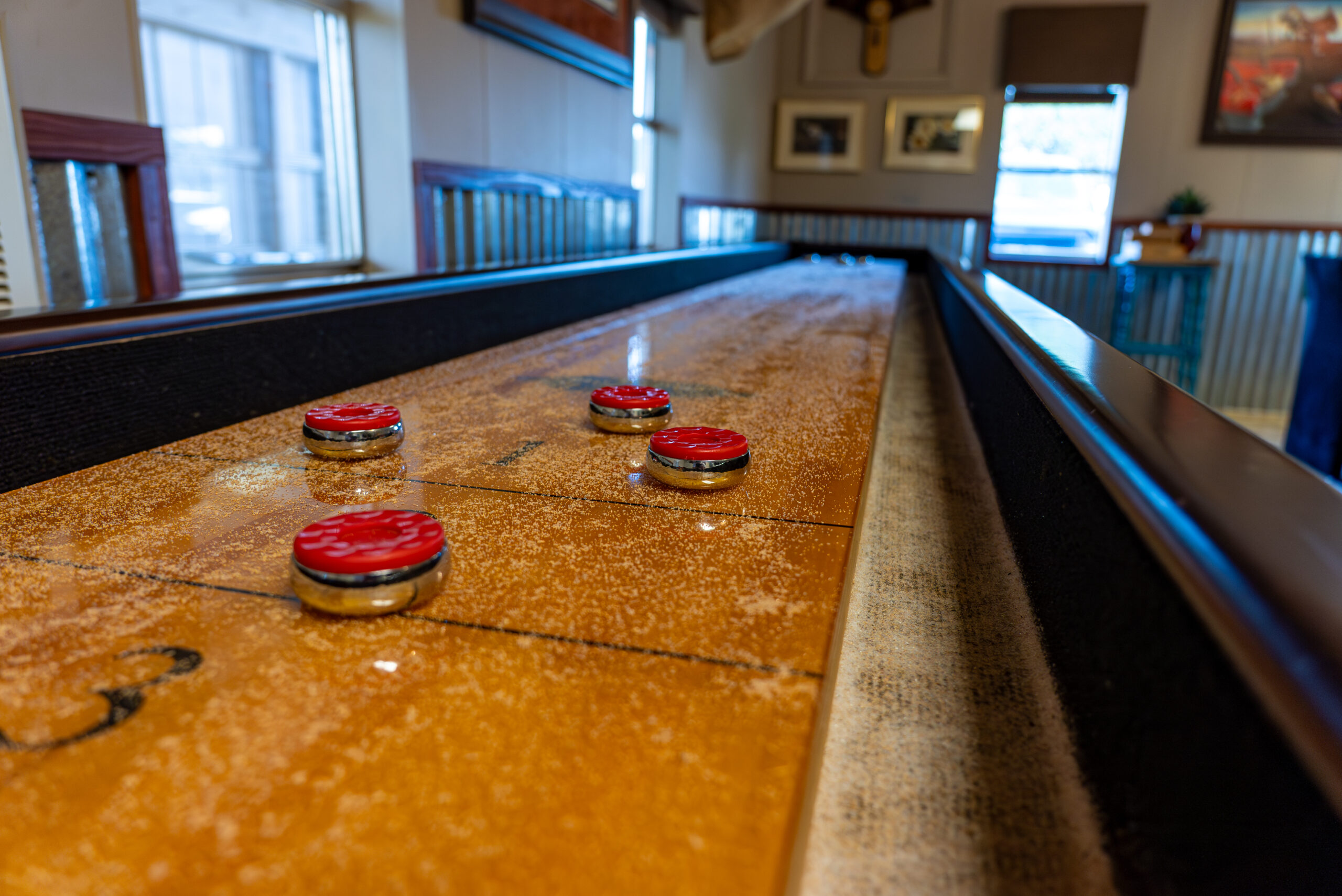 Hideout Hunting lodge shuffle board